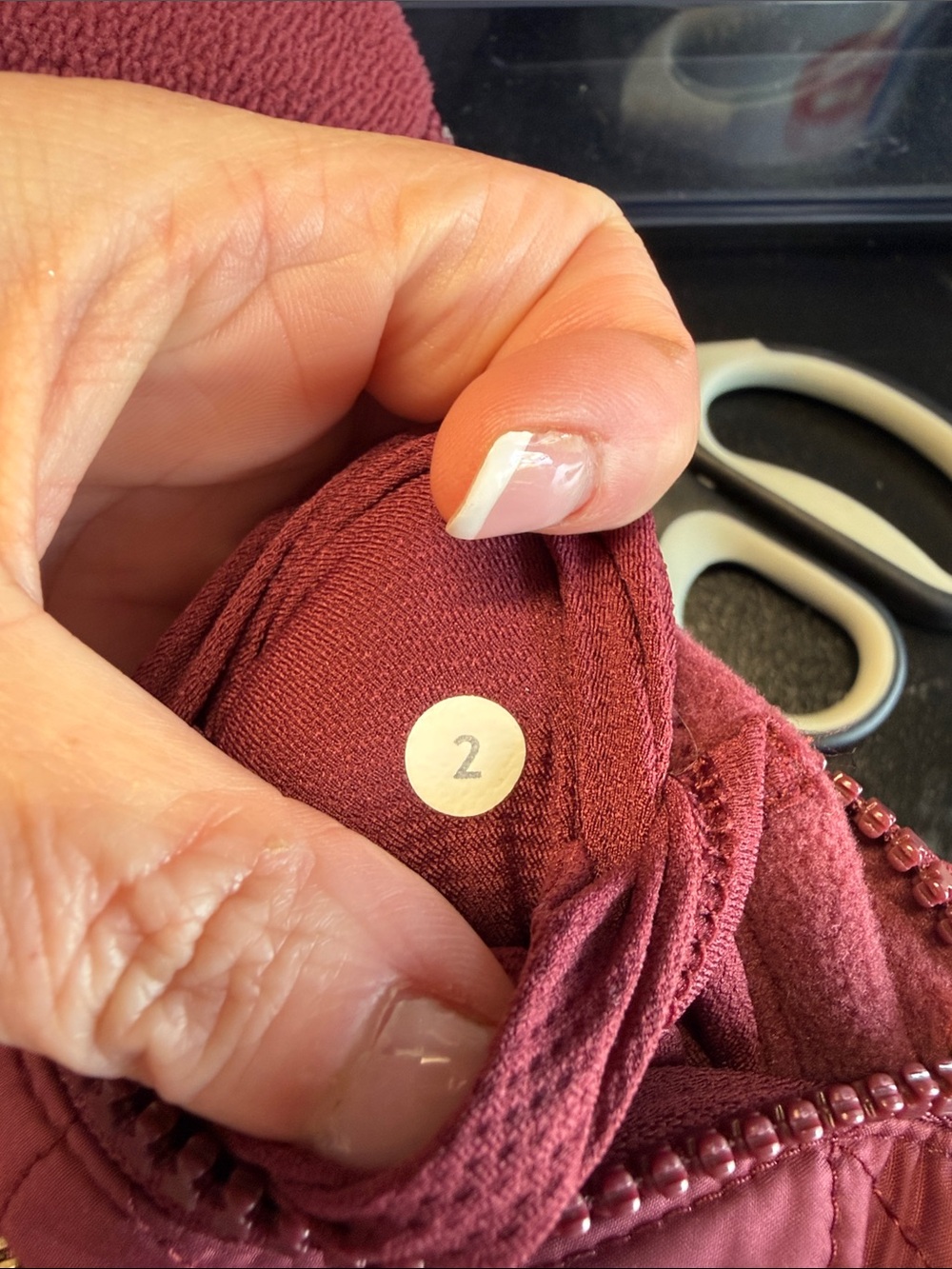 Lululemon Fleecy Keen Jacket W/ Removable Hood Wine Berry,‎ Size 2 - Picture 6 of 7